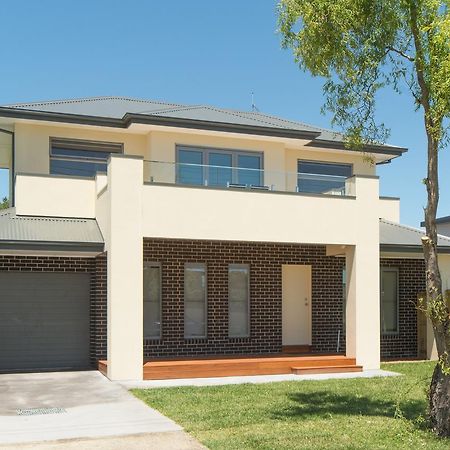 Rosewater Townhouses 德罗马纳 外观 照片